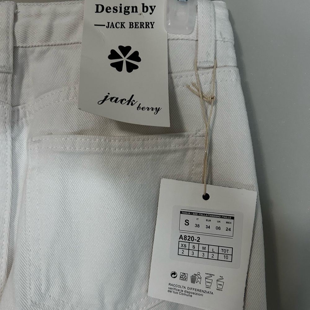 NWT Jack Berry White Denim Wide Leg Jeans, Size S - Picture 4 of 5